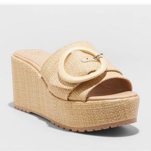 NEW platform sandals